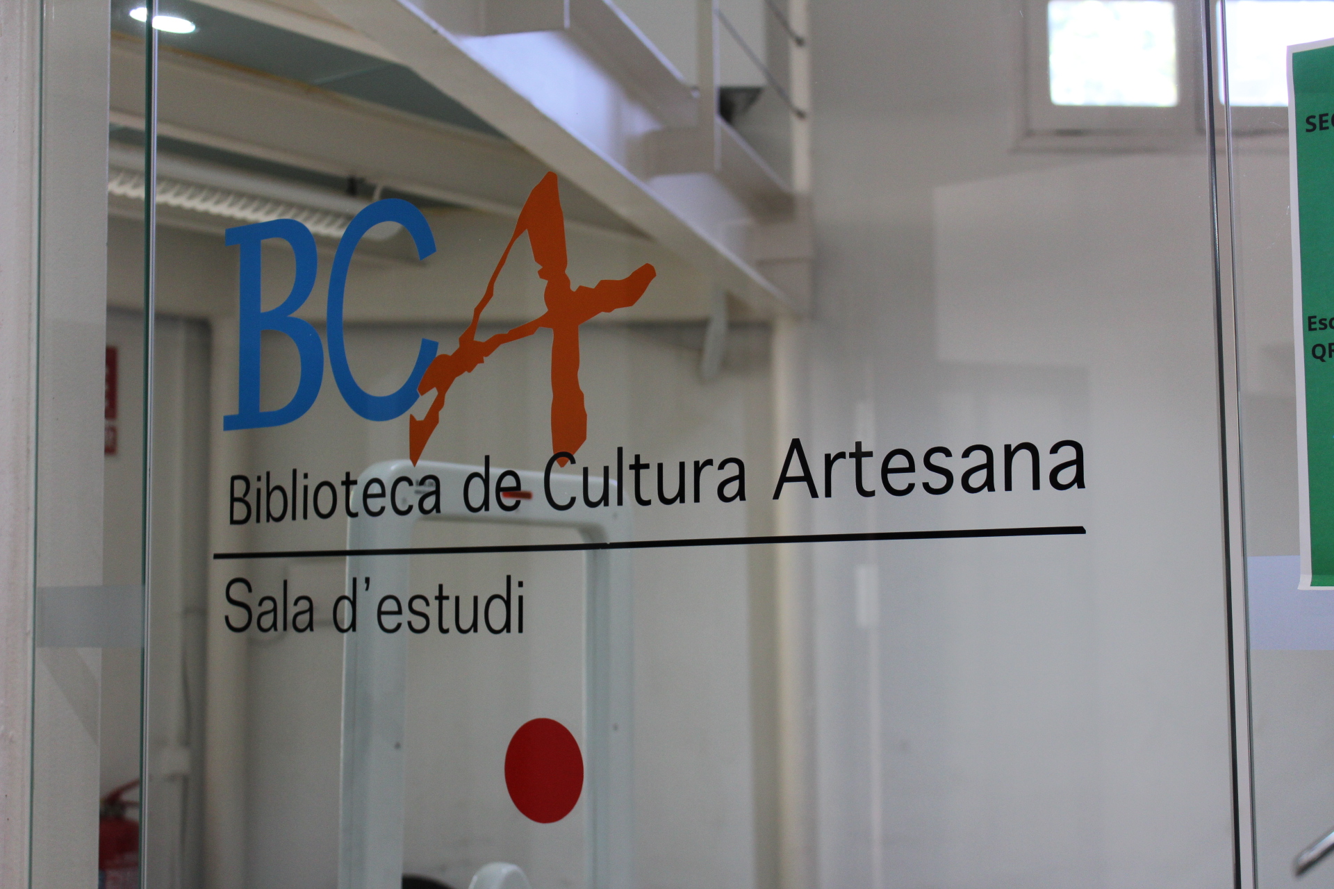 Entrada de la Sala de estudio de la BCA