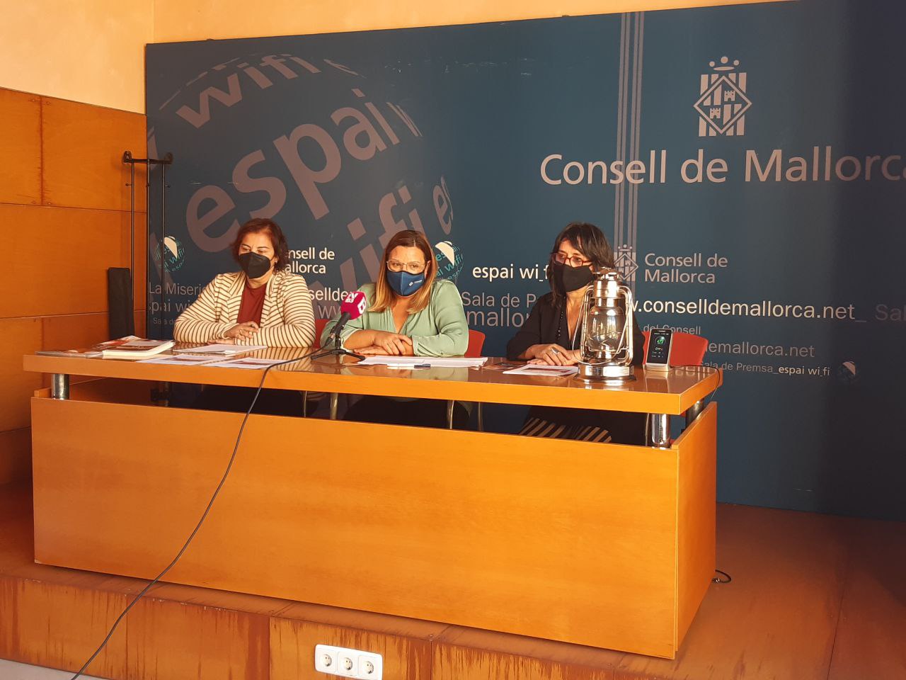 Presentación del V Simposio Internacional de los Fuegos Festivos del Mediterráneo.