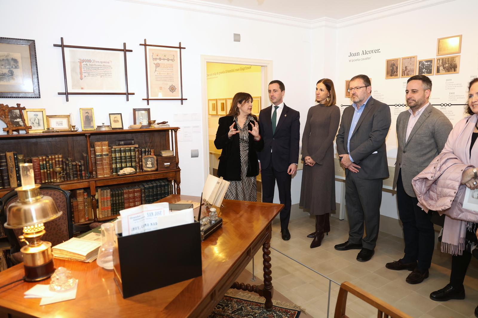 Inauguración de la nueva propuesta museográfica «Joan Alcover, el poeta cavaller» en Ca'n Alcover.