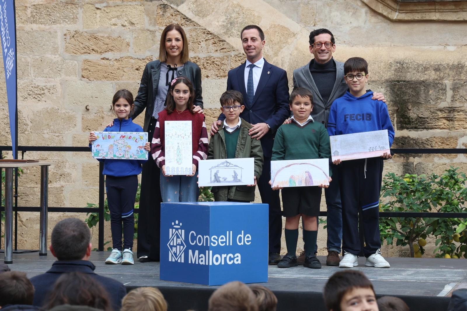 Acte de lliurament dels premis del concurs escolar “Dibuixa la teva postal nadalenca” a La Misericòrdia